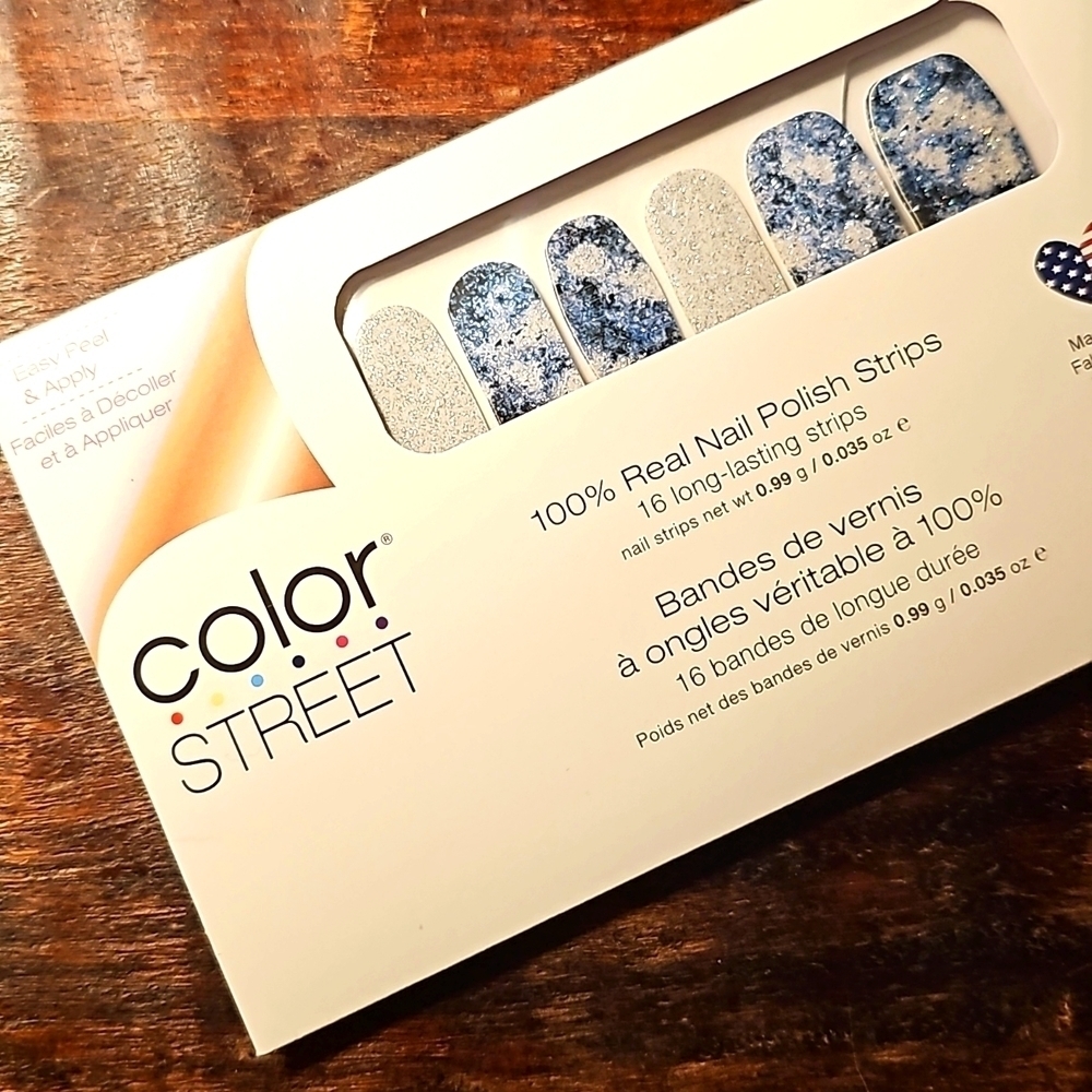 Color Street Nail Polish Strips IN ANOTHER GALAXY